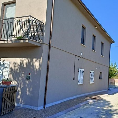 Marco - Camere Con Bagno Privato Vicino Al Centro Фоліньо Екстер'єр фото